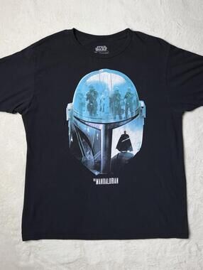 Star Wars The Mandalorian Moff Gideon Helmet Graphic T-Shirt Black Men's Size L